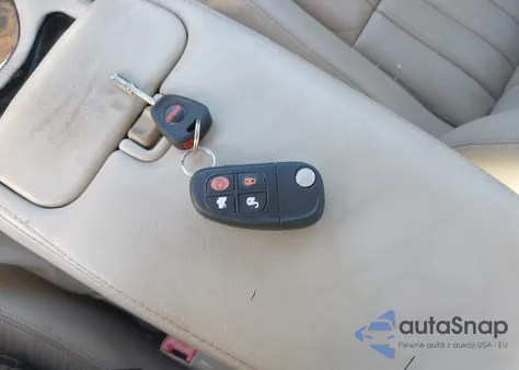 2001 Jaguar Xj8 L z USA, uszkodzony, nr VIN SAJDA23C41LF29858